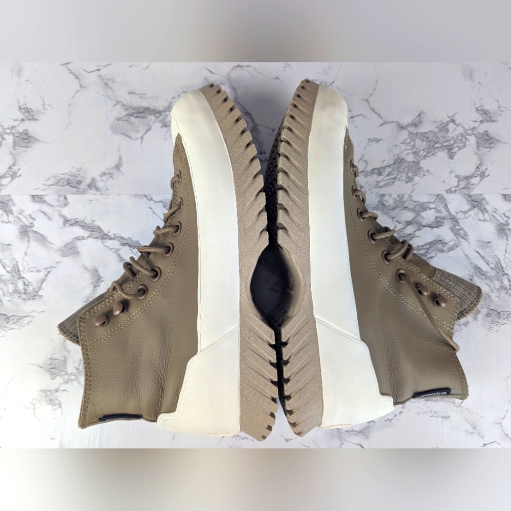 Converse All Star Chuck Taylor Lugged 2.0 Counter Climate Size 6.5 High Top
